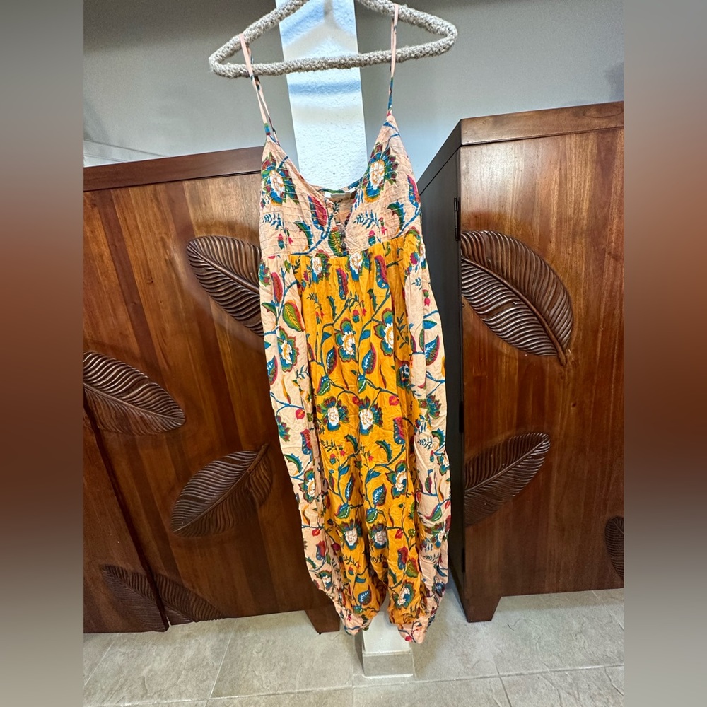 Anthropologie Jumpsuit Floral Print XS